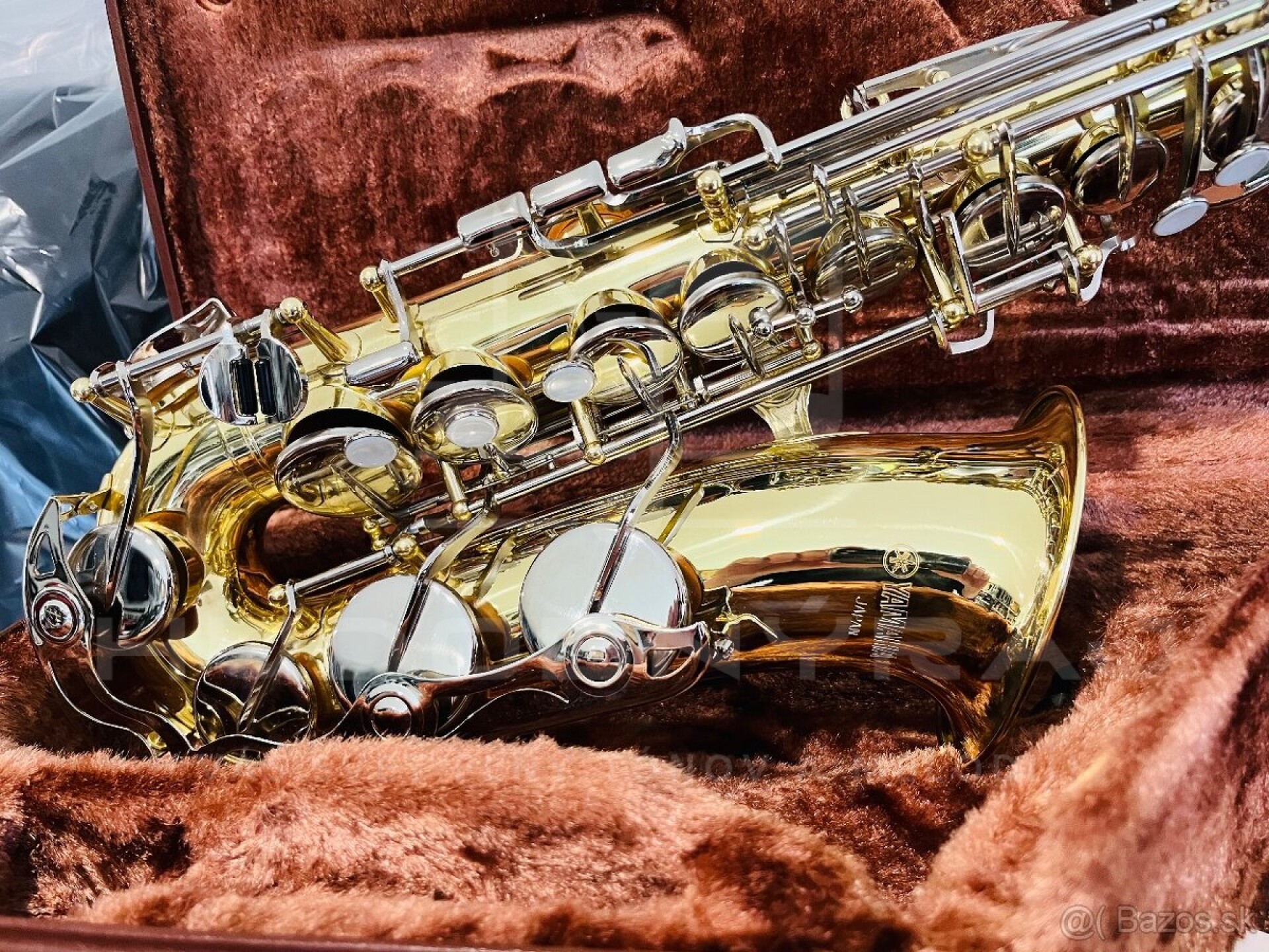 Predám pouzívaný  Es- Alt saxofón Yamaha YAS 23 v TOP stave