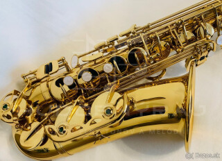 Nový Es- Alt saxofón - kópia k modelu Yamaha- pekný zvuk, ZLATOLAK