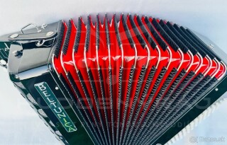 Nový akordeón Beltunica- chromaticky B Griff- 72 BASOVÝ