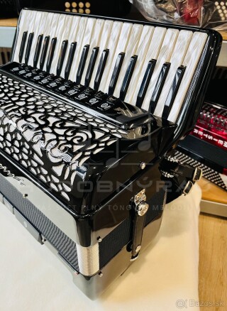 Predám profesionálny akordeón Borsini Wienna 374- 96 basový