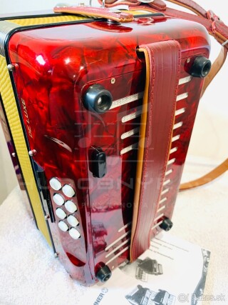 Predám krásnu heligónku/ diatonickú harmoniku Hohner NORMA DE LUXE- Talianské hlasy C/F ladenie