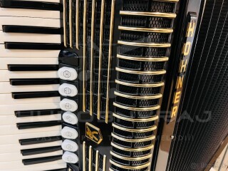 Predám akordeón HOHNER Verdi III 120 basový