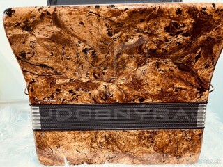 AKORDEÓN WELTMEISTER Achat 72 BASOVÝ- Top zvuk