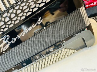 Predám profesionálny akordeón Borsini Wienna 374- 96 basový