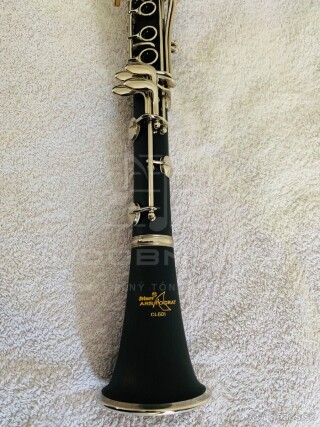 Predám nový klarinet B ladenie-Selmer Aristocrat 601- Francúzky systém