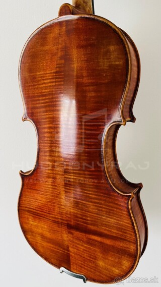 Predám krásne husle, 4/4 husle: "GOLD SOLIST", model Antonio Stradivari- vyrobené pre sólistu do orchestra