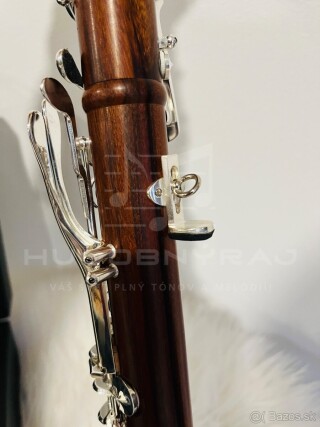 Predám nový B- klarinet Le Belin France- celodrevený- krásny zvuk, vhodný pre sólistov