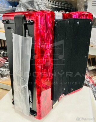 Predám špičkový akordeón Weltmeister Topas IV 96 basový- NAJNOVŠÍ MODEL!!!