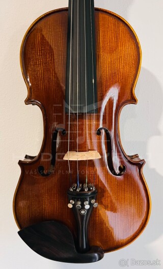 Husle, 4/4 husle: "Braun Diamond- T024 ,model Stradivari