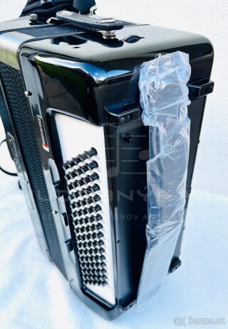 NOVÝ akordeón BELTUNICA BRILLIANT 80 basový-