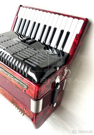 Nový akordeón BELTUNICA Vivaldi- De Luxe 60 basový