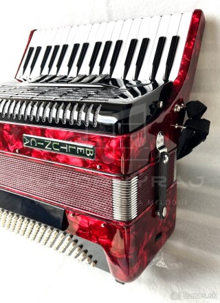 Nový akordeón Beltunica Vivaldi- 96 basový