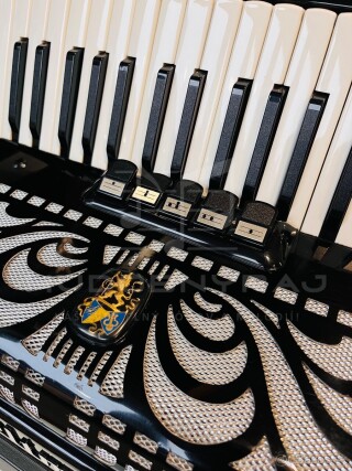 Predám akordeón Weltmeister Caprice 96 basový - Top Stav