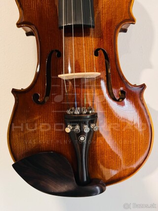 Husle, 4/4 husle: "Braun Diamond- T024 ,model Stradivari