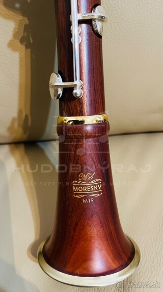 Predám nový B- klarinet celodrevený pre náročnejších hráčov. MoreskyM 19- koncertná  trieda